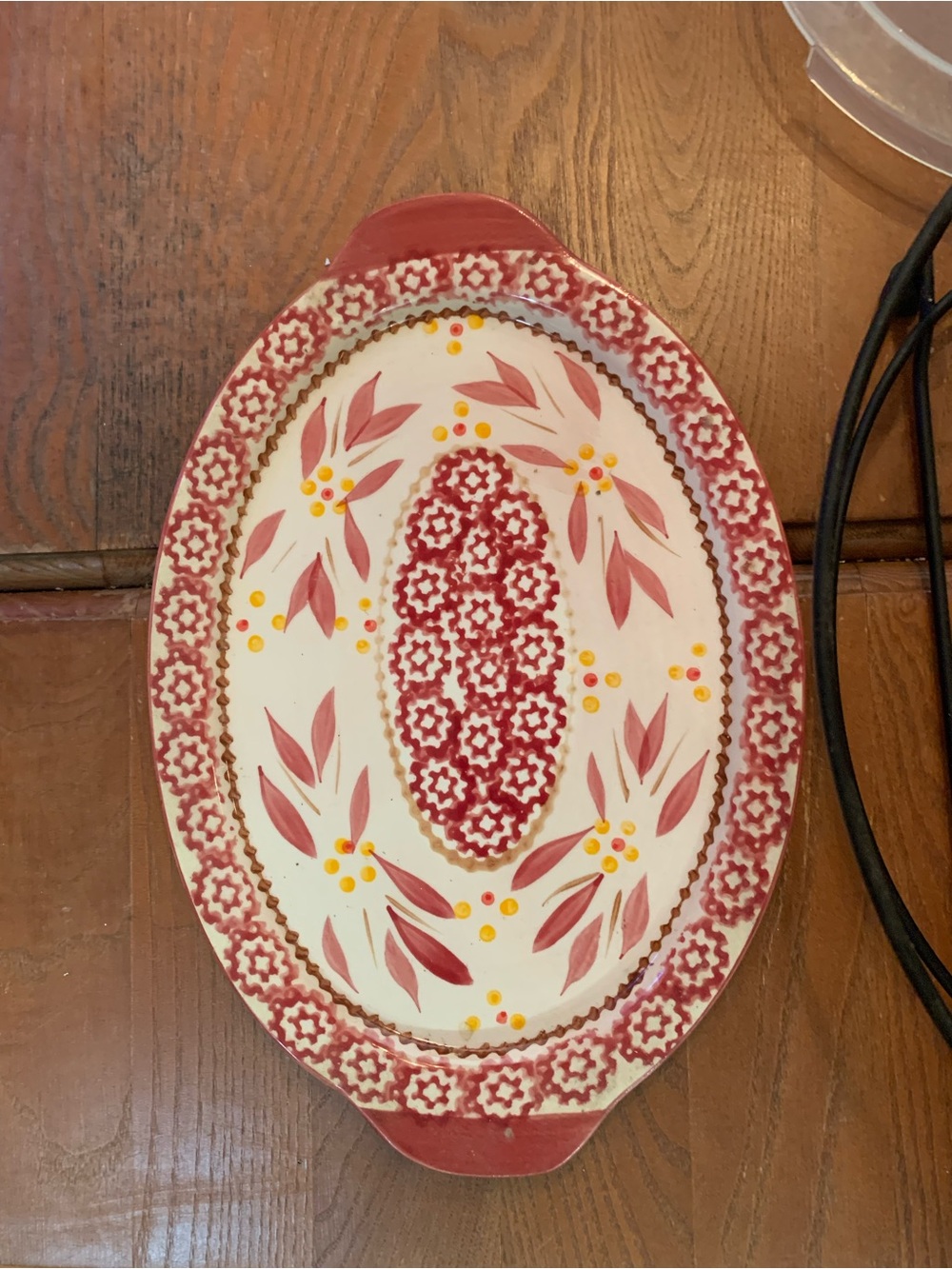Temp-tations By Tara Old World Cranberry 2 Quart Casserole Dish Basket Tray Lid - Picture 4 of 10